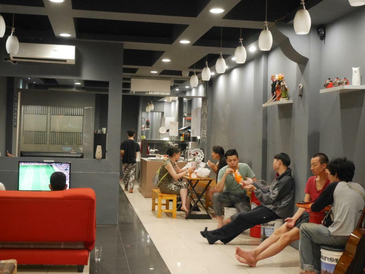 Sleepy Raccoon Hostel Jakarta Eksteriør bilde