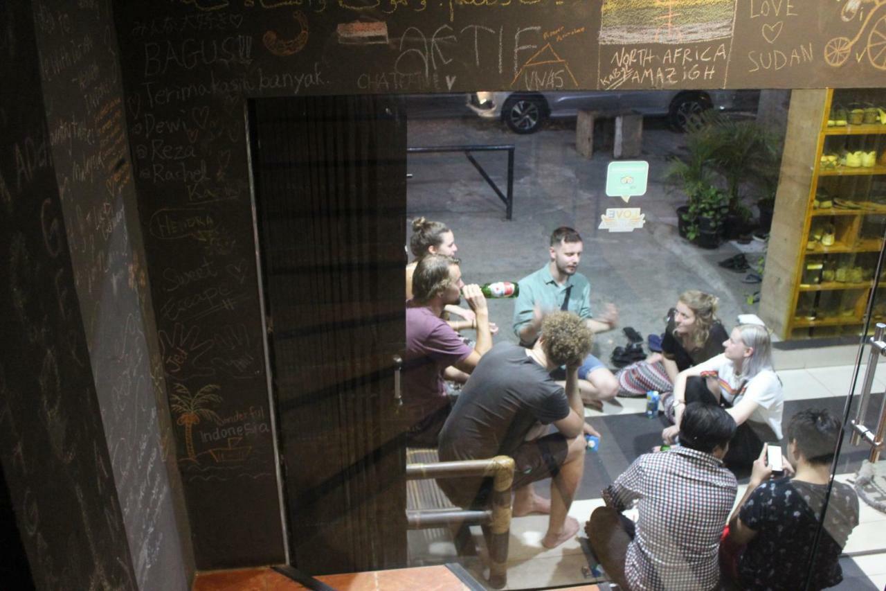 Sleepy Raccoon Hostel Jakarta Eksteriør bilde